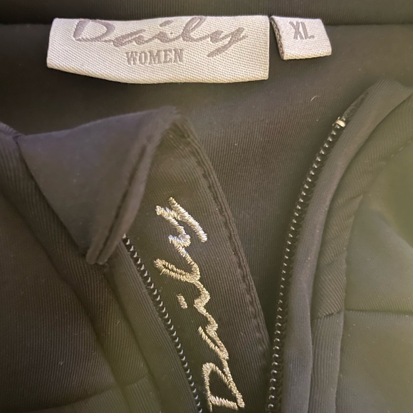 Black and Pink Athletic Jacket - Picture 4 of 4